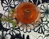 A picture of step 3 of Fresh Thyme Tea.