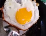 Foto langkah ke 3 dari resep Butter Rice Egg.