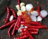 Foto langkah ke 2 dari resep Tahu Kacang Panjang Tumis Kecap Pedas.
