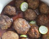 A picture of step 2 of Koftay karhai.