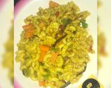 A picture of step 3 of Macaroni and vegies jollof.