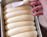 Foto langkah ke 4 dari resep Roti Sisir.