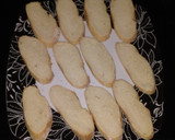 Foto del paso 1 de la receta: Canapés de huevitos y jamón