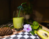 Foto del paso 3 de la receta: Keto-Batido Proteico "VerdequetequieroVerde" a la Menta