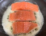 Foto del paso 1 de la receta: Salmón en salsa cremosa😋😋