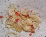 Foto langkah ke 1 dari resep Spaghetty Aglio olio.