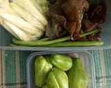 Foto langkah ke 1 dari resep Cah rainbow veggie 🌽🍃🌺.
