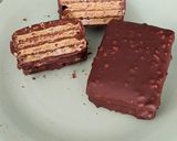 Une image de l'étape 5 de Gaufrettes caramel beurre salé et glaçage rocher.