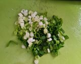 Foto langkah ke 1 dari resep Nasi kepal simple favorit keluarga.