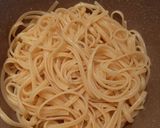 Foto del passaggio 2 della ricetta Linguine Tonno e Pistacchio