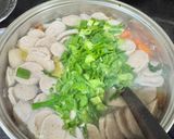 Foto langkah ke 3 dari resep Sup Bening Bakso.