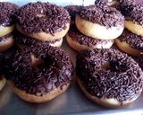 Foto langkah ke 5 dari resep Donat Menul Empuk😋.