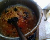 A picture of step 2 of Sabit bhuni mong daal.