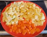 Portugál zöldségkrémleves recept fázis 1 fotója