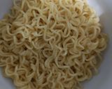 Foto langkah ke 8 dari resep Seporsi Mie Kari.