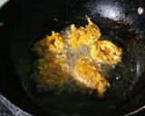 A picture of step 6 of Cabbage Fritters.