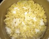 Foto langkah ke 6 dari resep Masak Mie.