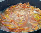Foto del paso 2 de la receta: Pollo a la portuguesa en disco de arado