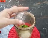 A picture of step 1 of Mint Margarita.