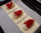 Foto del paso 4 de la receta: Hojaldre de merluza y pimiento del piquillo
