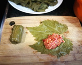 Foto del paso 8 de la receta: Hojas de parra rellenas con mix de carne y arroz Bomba