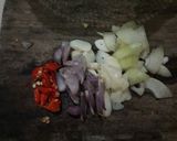 Foto langkah ke 2 dari resep Tumis buncis wortel.