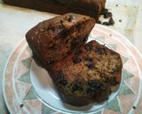 Φωτογραφία βήματος 10 της συνταγής Banana Bread με γιαούρτι, chips σοκολάτας και καρύδια