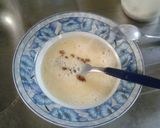 Foto del paso 3 de la receta: Biscocho de vainilla al microondas en taza