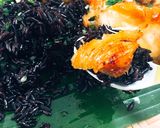 Hình bước làm 3 của món Xôi nếp cẩm & gà chiên nước mắm