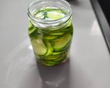 Foto del paso 6 de la receta Pepinillos en vinagre con hierbas frescas