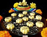 A picture of step 4 of Instant Kesariya Peda.