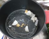 Foto del paso 2 de la receta: Chuleta con hueso en salsa roja