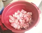 Une image de l'étape 1 de Sauté de veau au chorizo au micro-ondes ou au four.