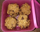 Foto langkah ke 8 dari resep Oat Chocochips Cookies.