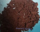 A picture of step 2 of Chocolate mousse stuffed Oreo mini pie.