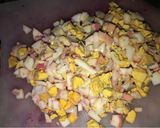 A picture of step 5 of Ensalada Rusa.