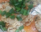 Foto langkah ke 6 dari resep Seblak mie bakso.