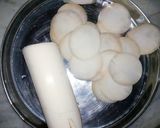 A picture of step 1 of Thor Ghanto Bengali style Banana stem curry.