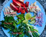รูปขั้นตอนการทำที่ 1 ของ Tom yum kai (chicken breast)