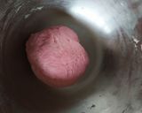 Foto langkah ke 4 dari resep Burger buns mini beetroot.