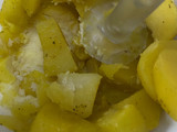 پیراشکی مرغ و سیب زمینی