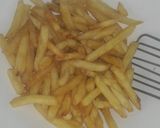 Foto del paso 4 de la receta: Pollo a la crema con papas fritas