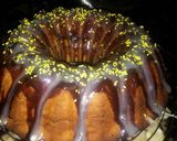 Foto del paso 7 de la receta: Budin banana split con ganache de chocolate blanco y negro