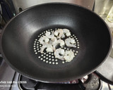 青椒蝦仁炒蛋(簡單料理）的食譜步驟7照片