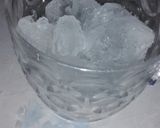 A picture of step 1 of Orange drink.