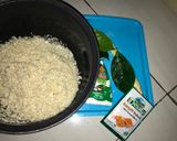 Foto langkah ke 2 dari resep Nasi kuning magic com.