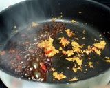 A picture of step 2 of Spicy Vegan Fried Rice.