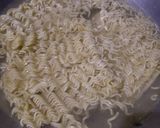 Foto langkah ke 1 dari resep Mi Goreng Telur.