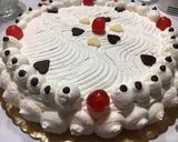 Foto del passaggio 13 della ricetta Torta con crema chantilly