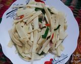 Hình bước làm 2 của món Măng xào
